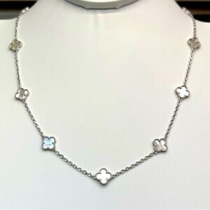 NCL11 White Blush Mother of Pearl STATION Dainty Clover Necklace 18K WGold S925